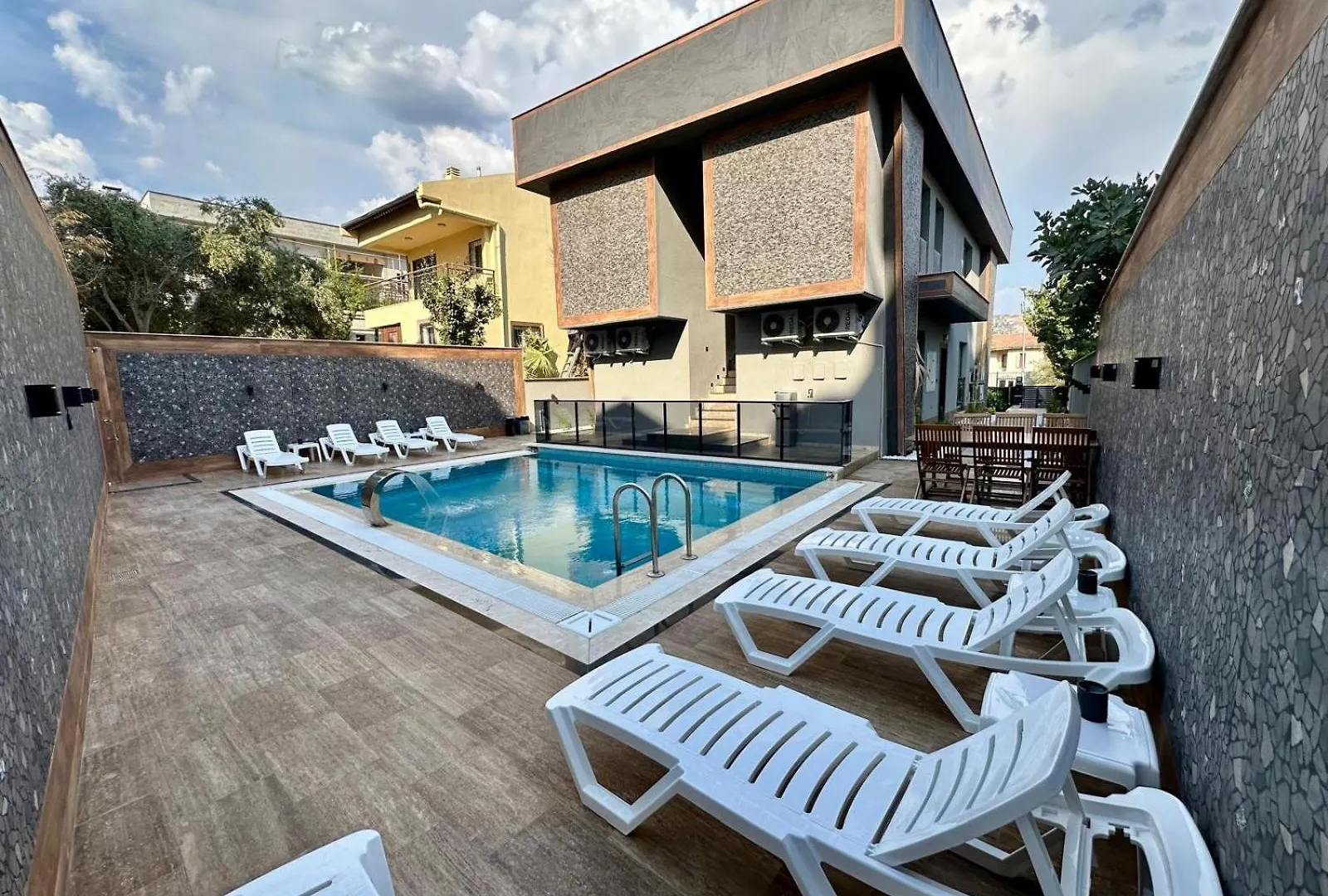 Apartamento Leo Premium Kusadasi 0*,